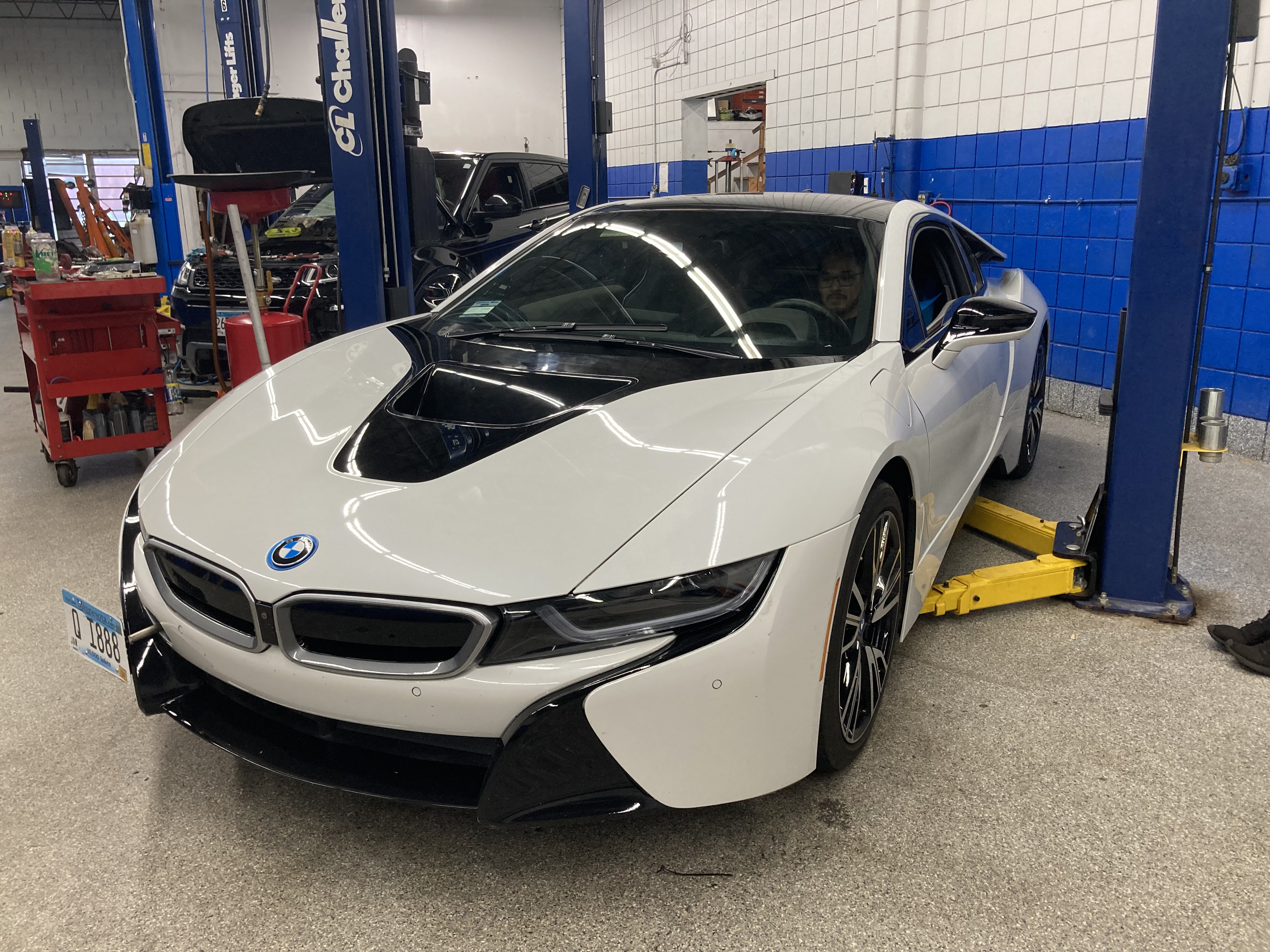 Minneapolis Hybrid Repair and Service | DJ Foreign Auto Care